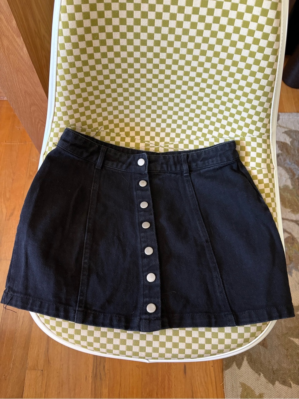 HYFVE Black Button-Front Pleated Mini Skirt